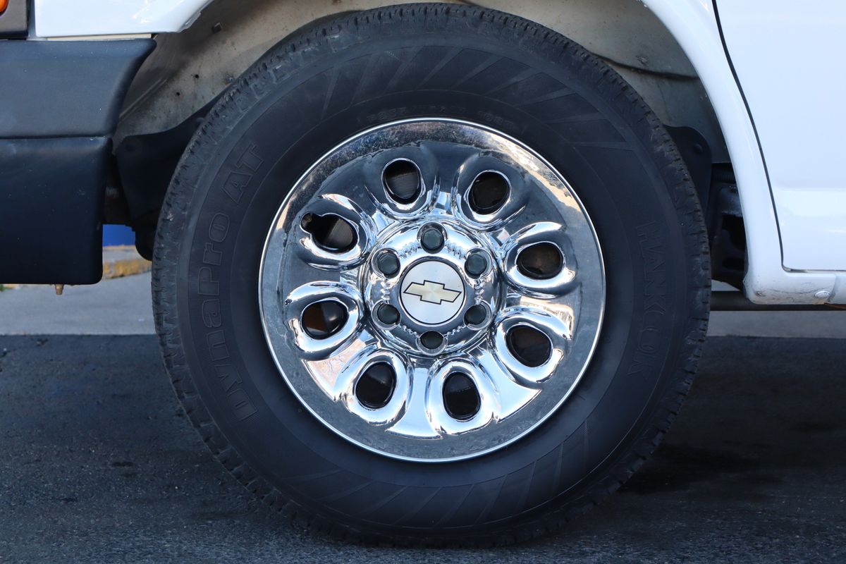 2011 Chevrolet Express 1500 Work Van