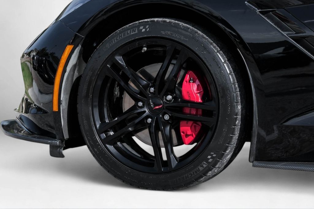 2017 Chevrolet Corvette Stingray 1LT photo 48