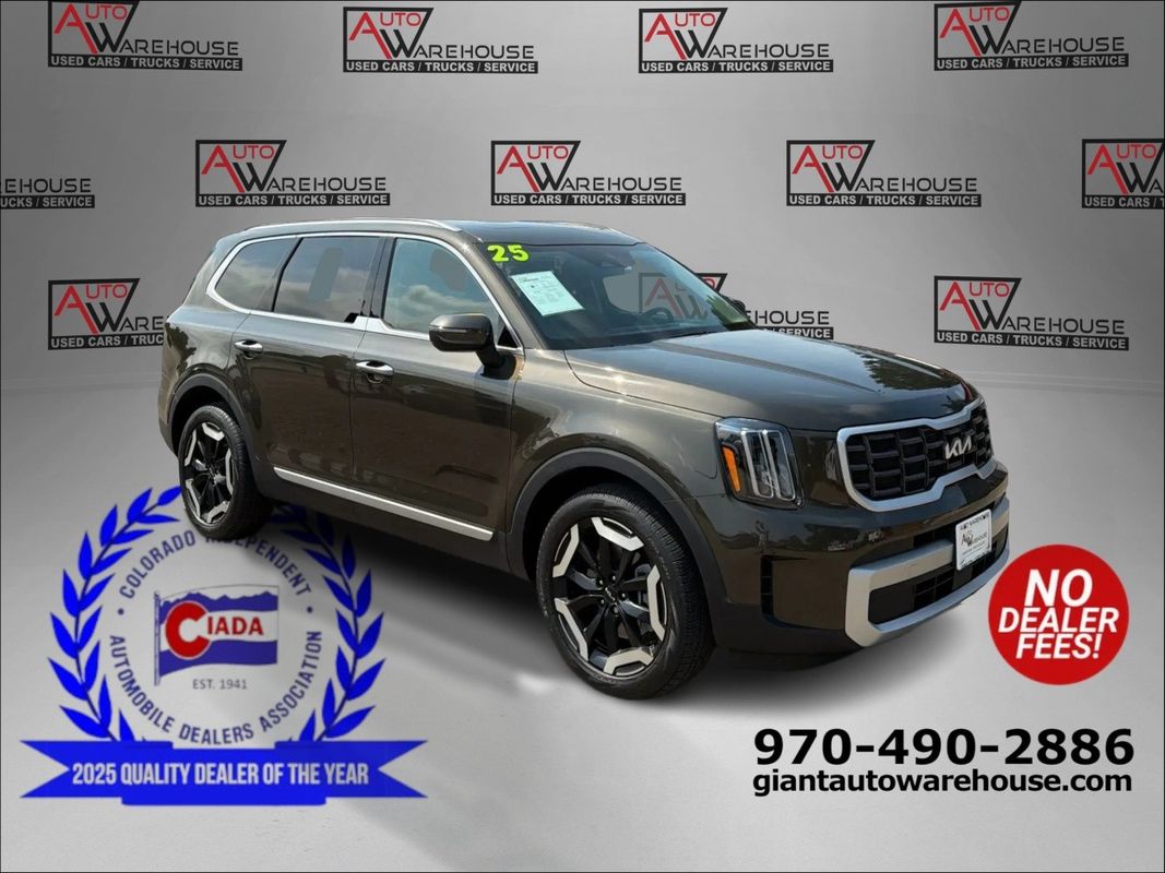 Green 2025 Kia Telluride SUV / Crossover All-Wheel Drive 8-Speed Automatic