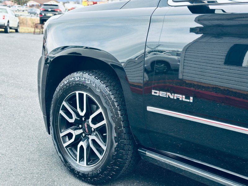 2019 Gmc Yukon XL Denali photo 4