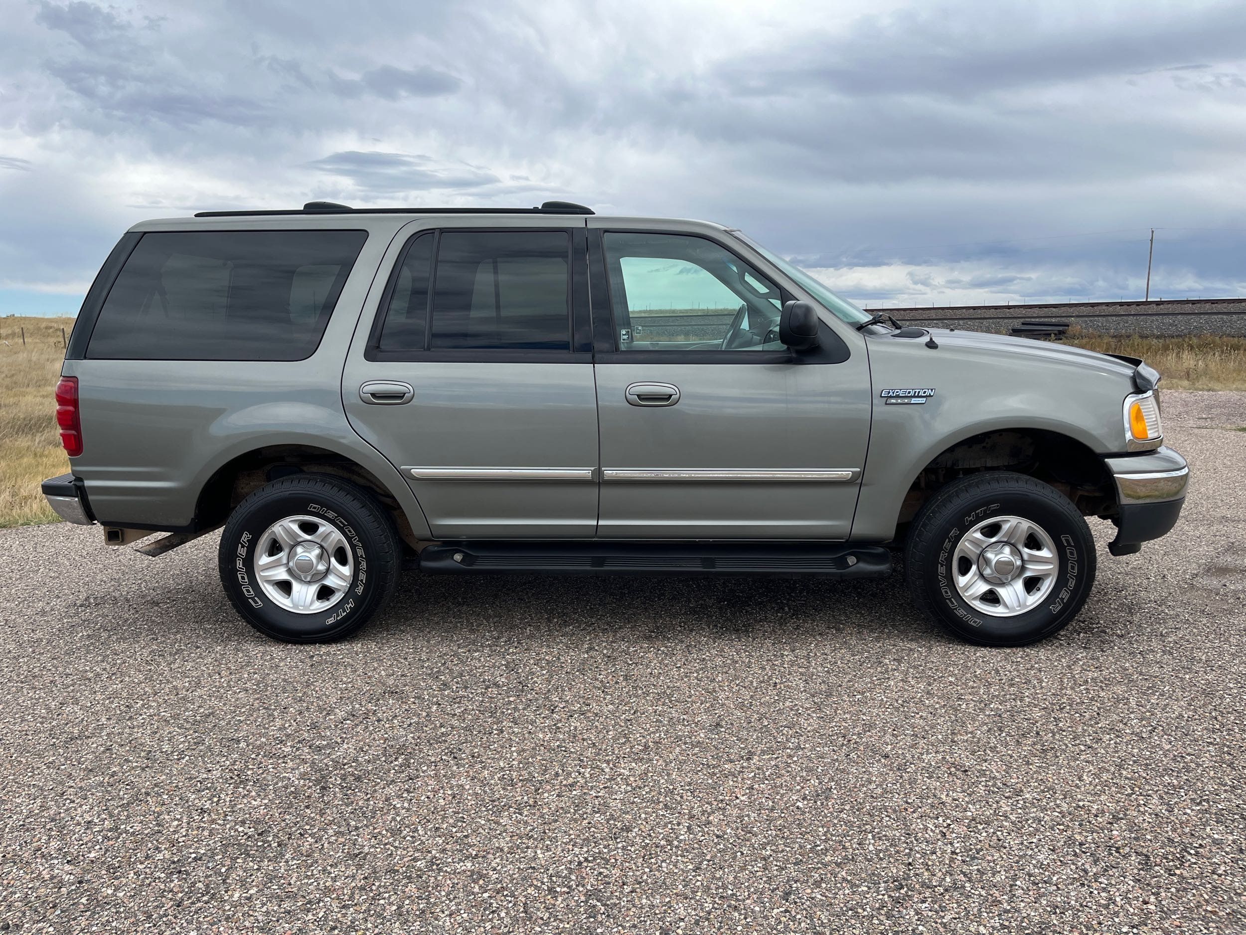 1999 Ford Expedition XLT photo 4