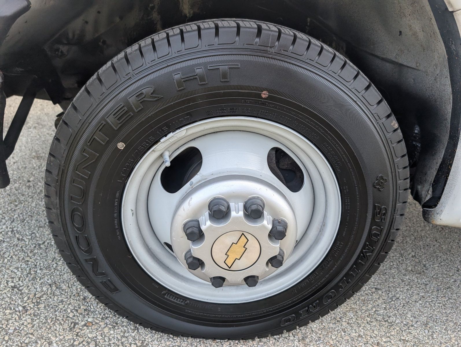 2004 Chevrolet Express Cutaway 62