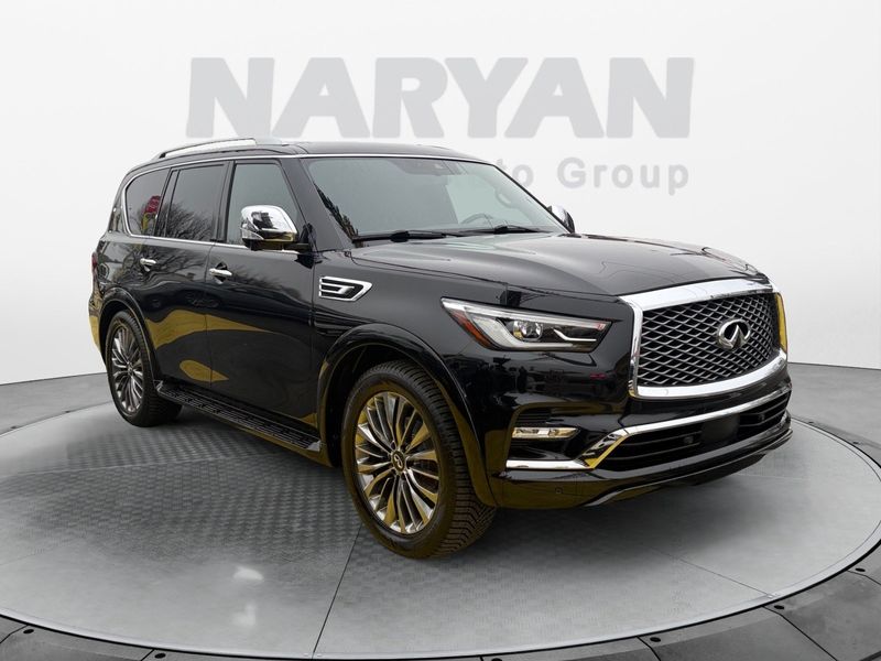 2021 INFINITI QX80 Sensory 4WD