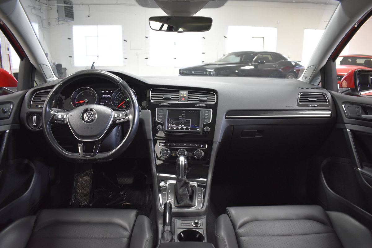 2017 Volkswagen Golf SportWagen TSI SEL