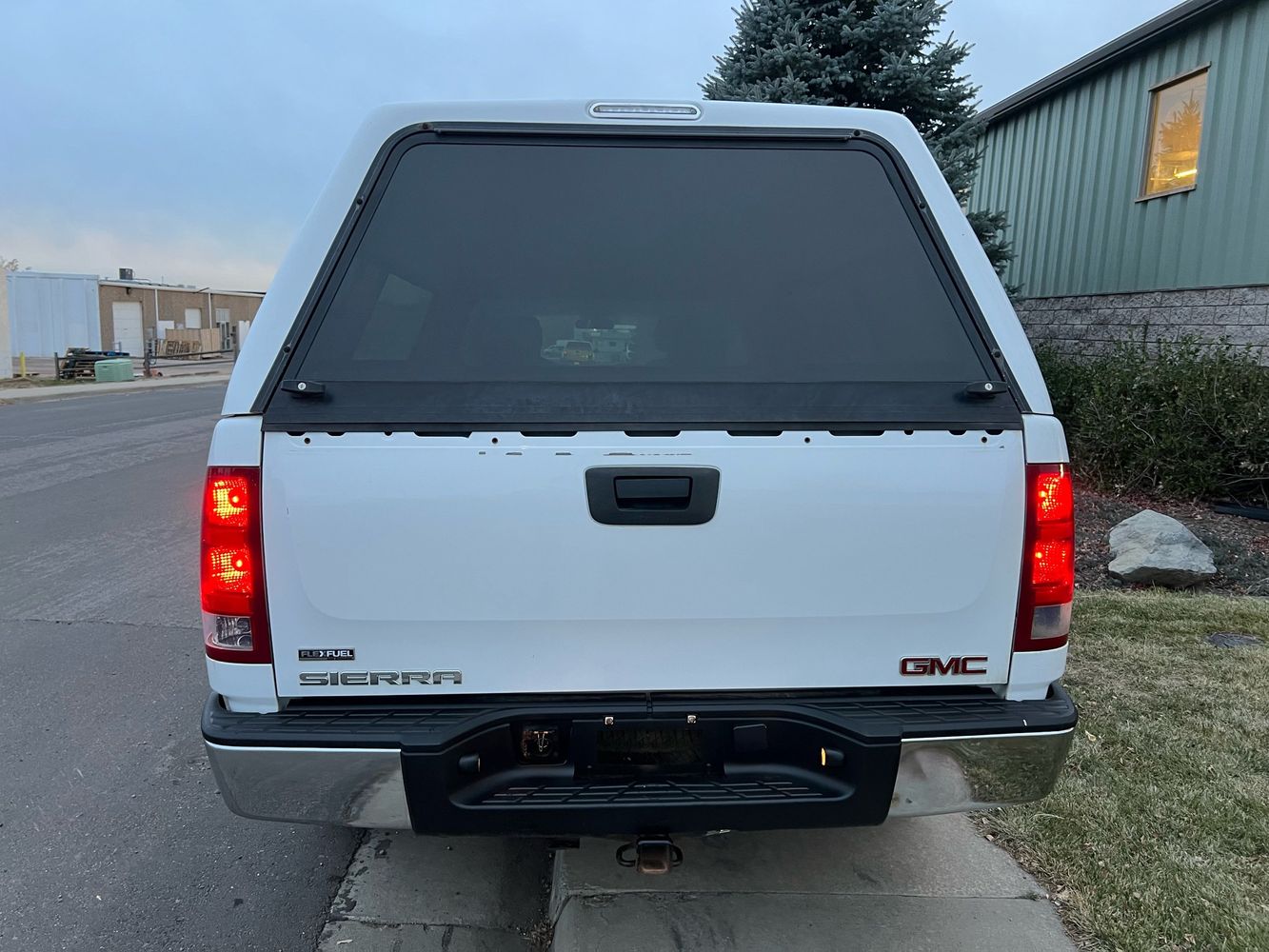 2009 GMC Sierra 1500 Work Truck photo 4