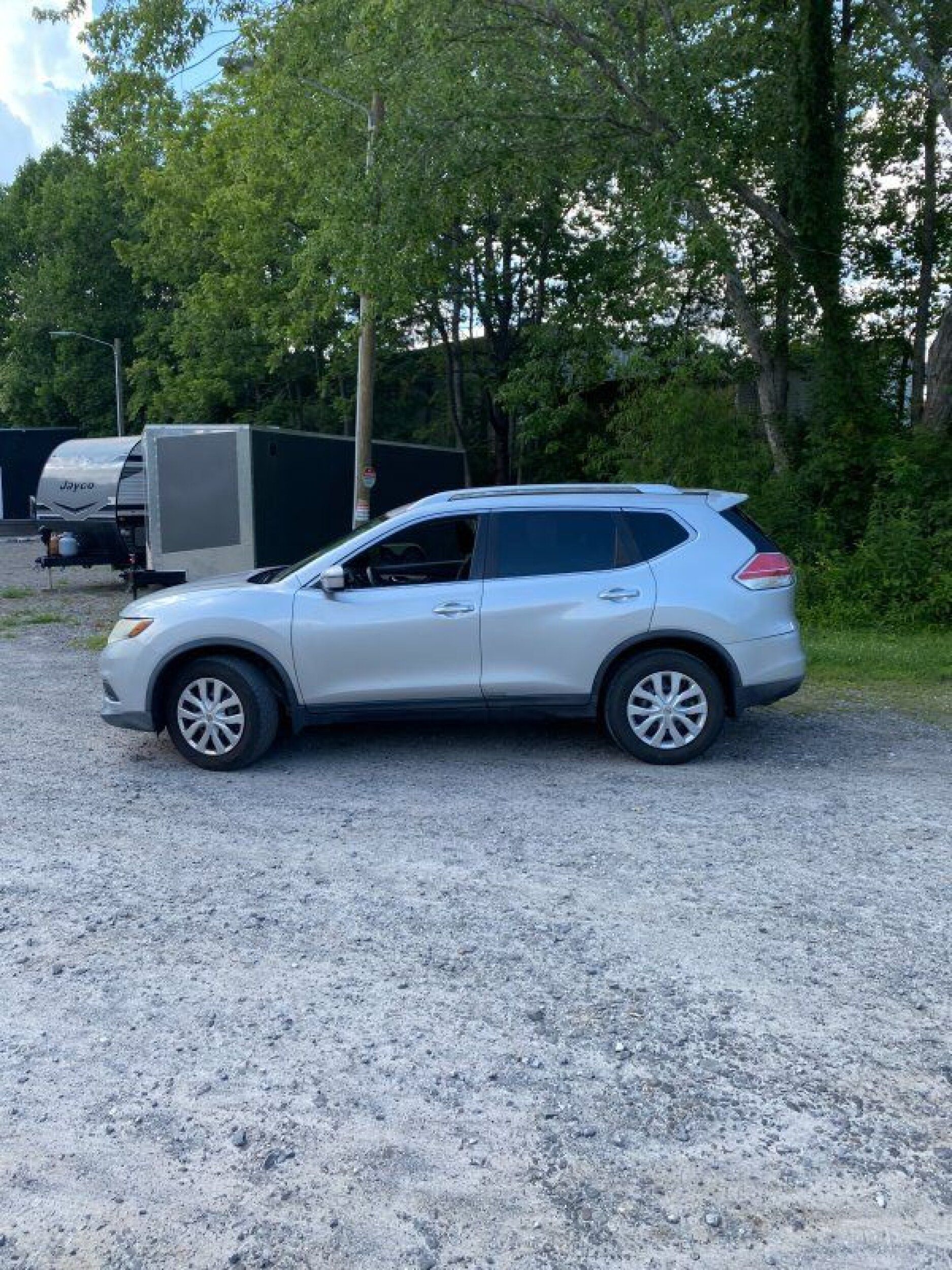 2016 Nissan Rogue S - Photo 2