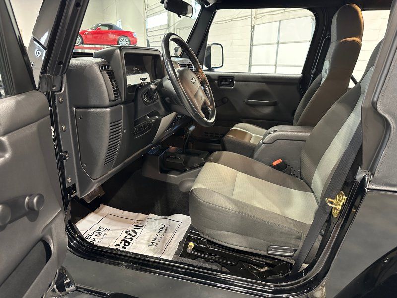 2005 Jeep Wrangler X, photo 11