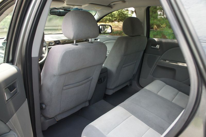 2005 Mercury Montego Luxury | Zoom Auto Group - Used Cars New Jersey