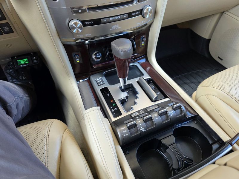 2013 Lexus LX 570 | Epic Autos
