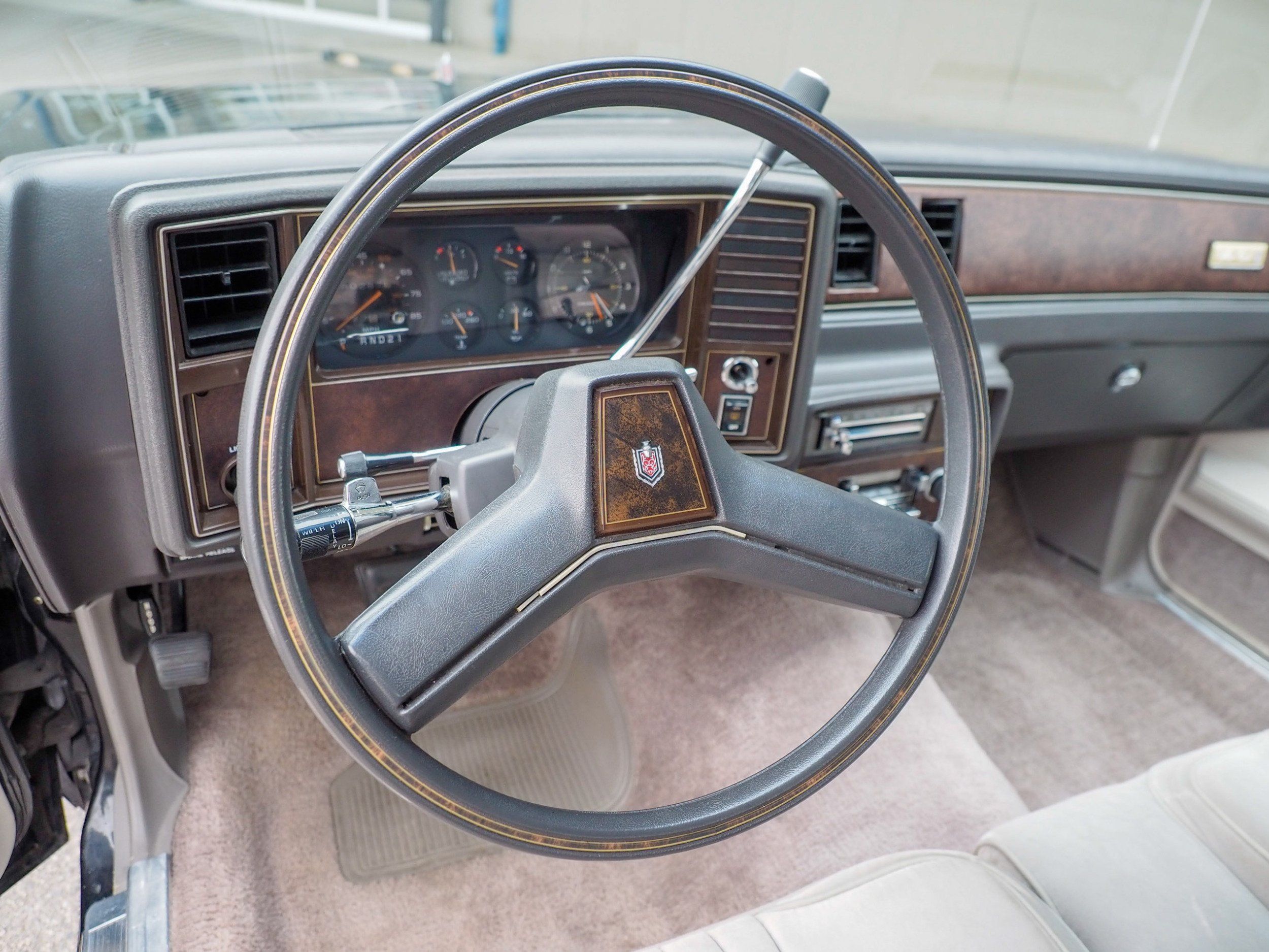 1984 Chevrolet Monte Carlo Black 
