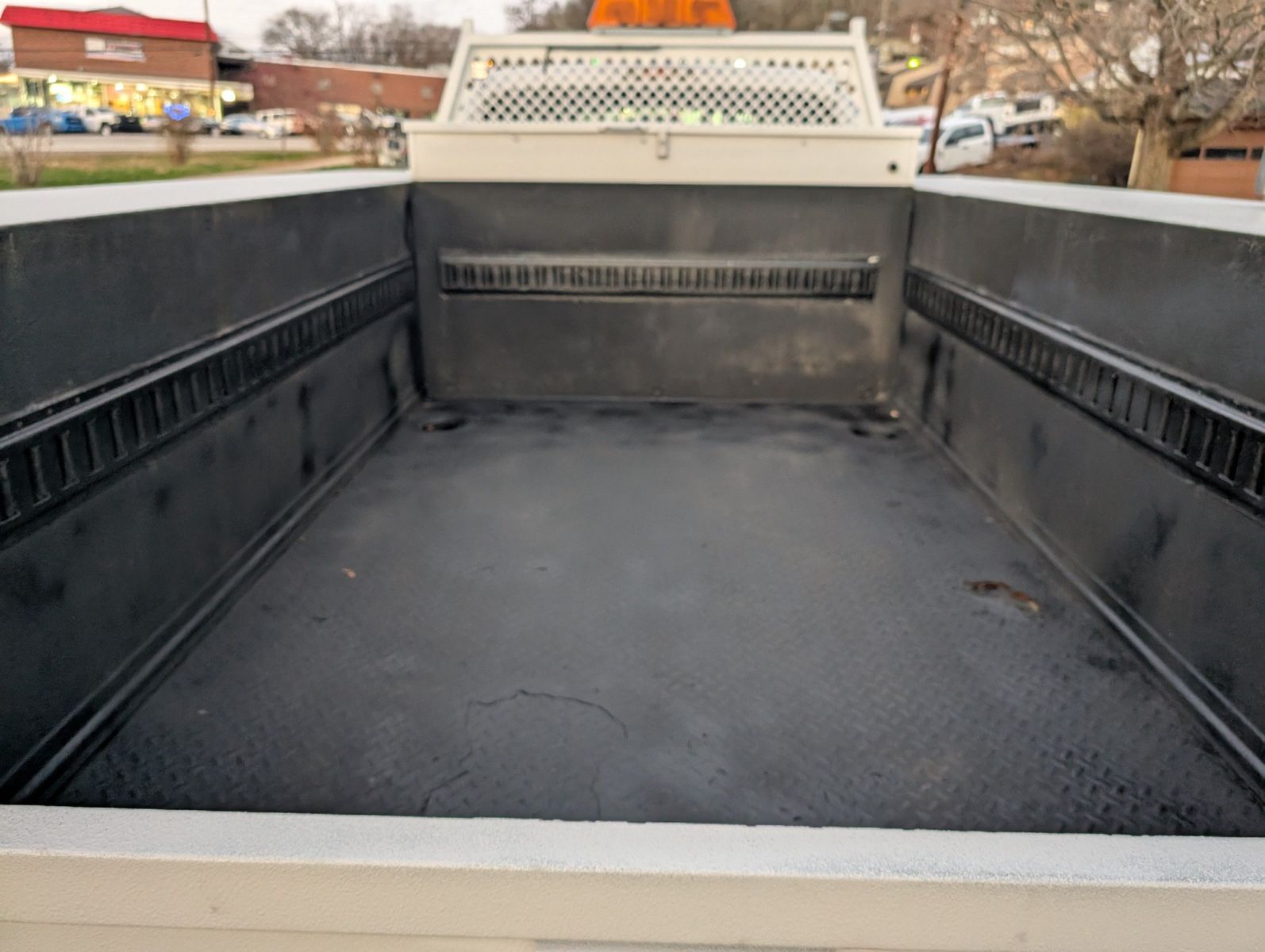 2012 Ford F-550 Super Duty 29