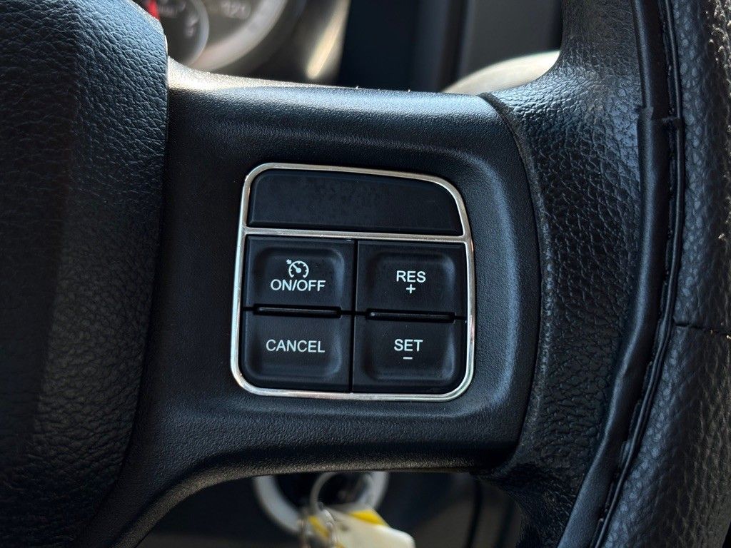 2017 Ram 2500 ST Tradesman photo 32