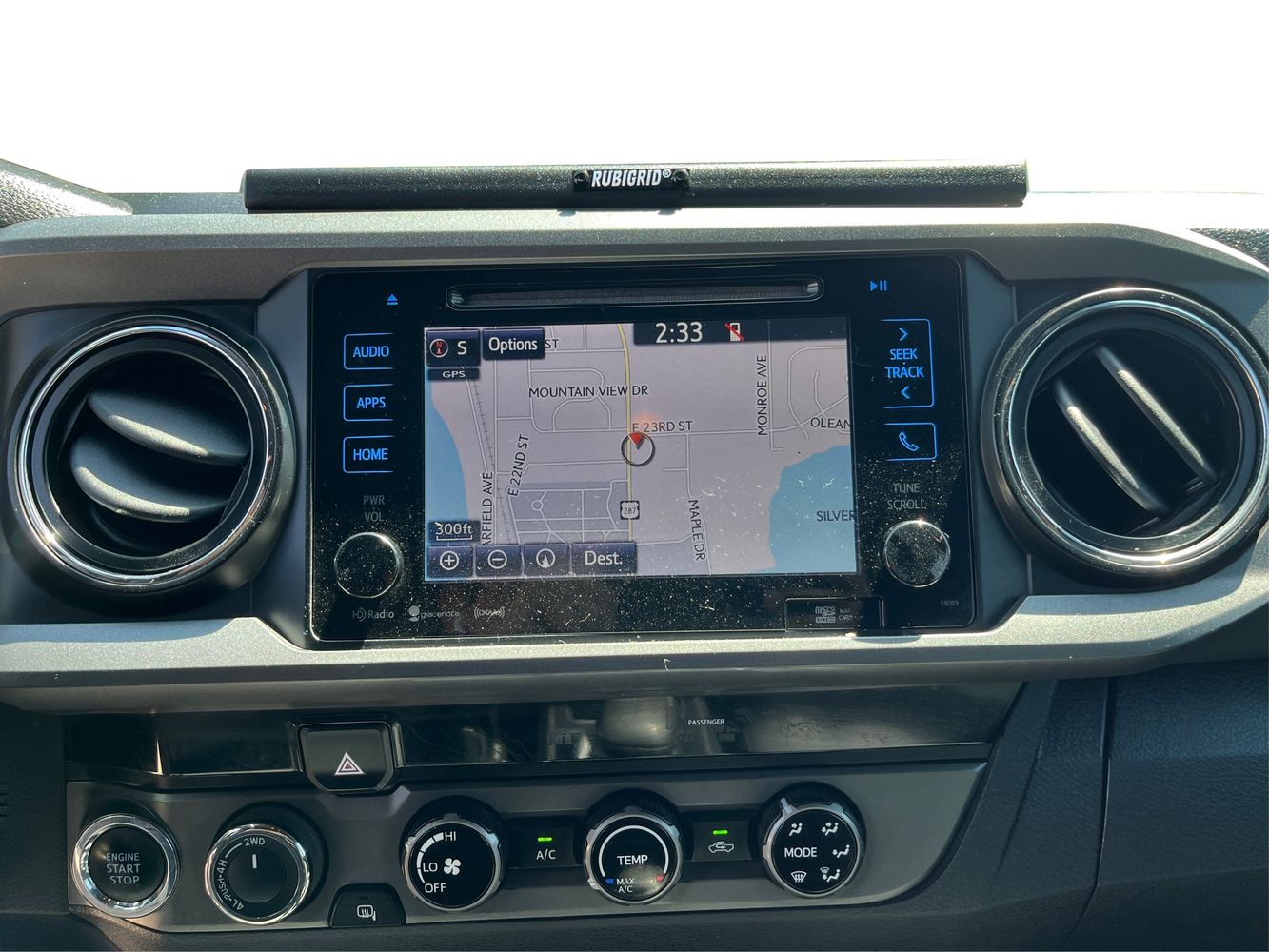 2017 Toyota Tacoma TRD Sport - Photo 41