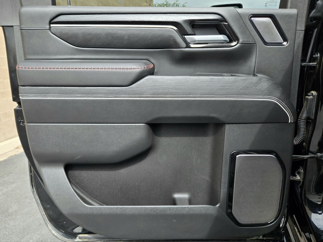 2025 Gmc Sierra HD AT4X photo 33
