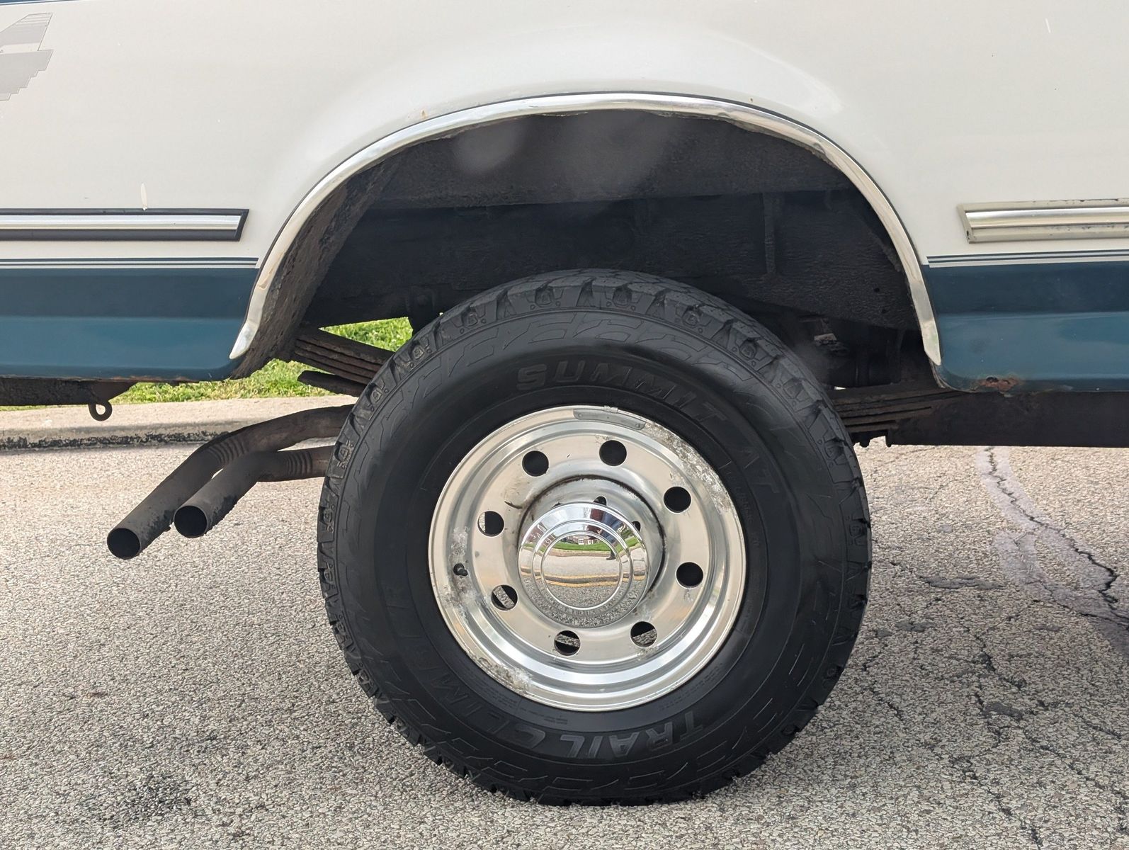 1995 Ford F-250 29