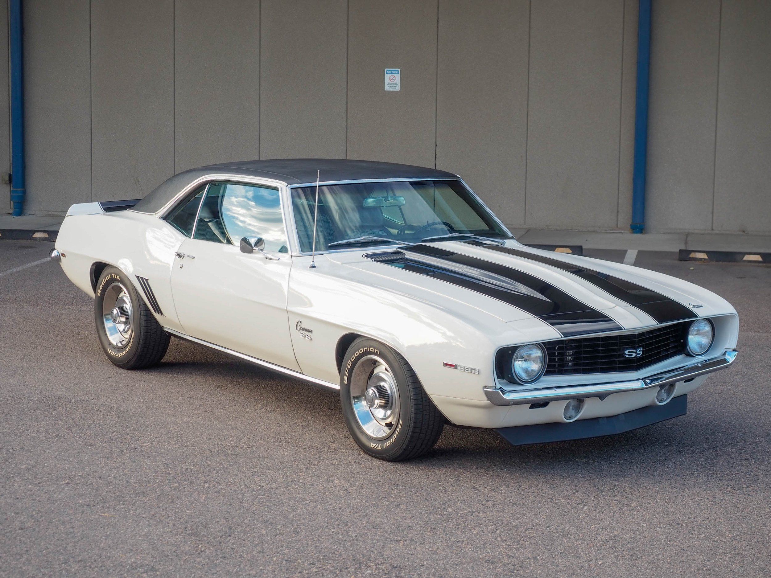 1969 Chevrolet Camaro White 