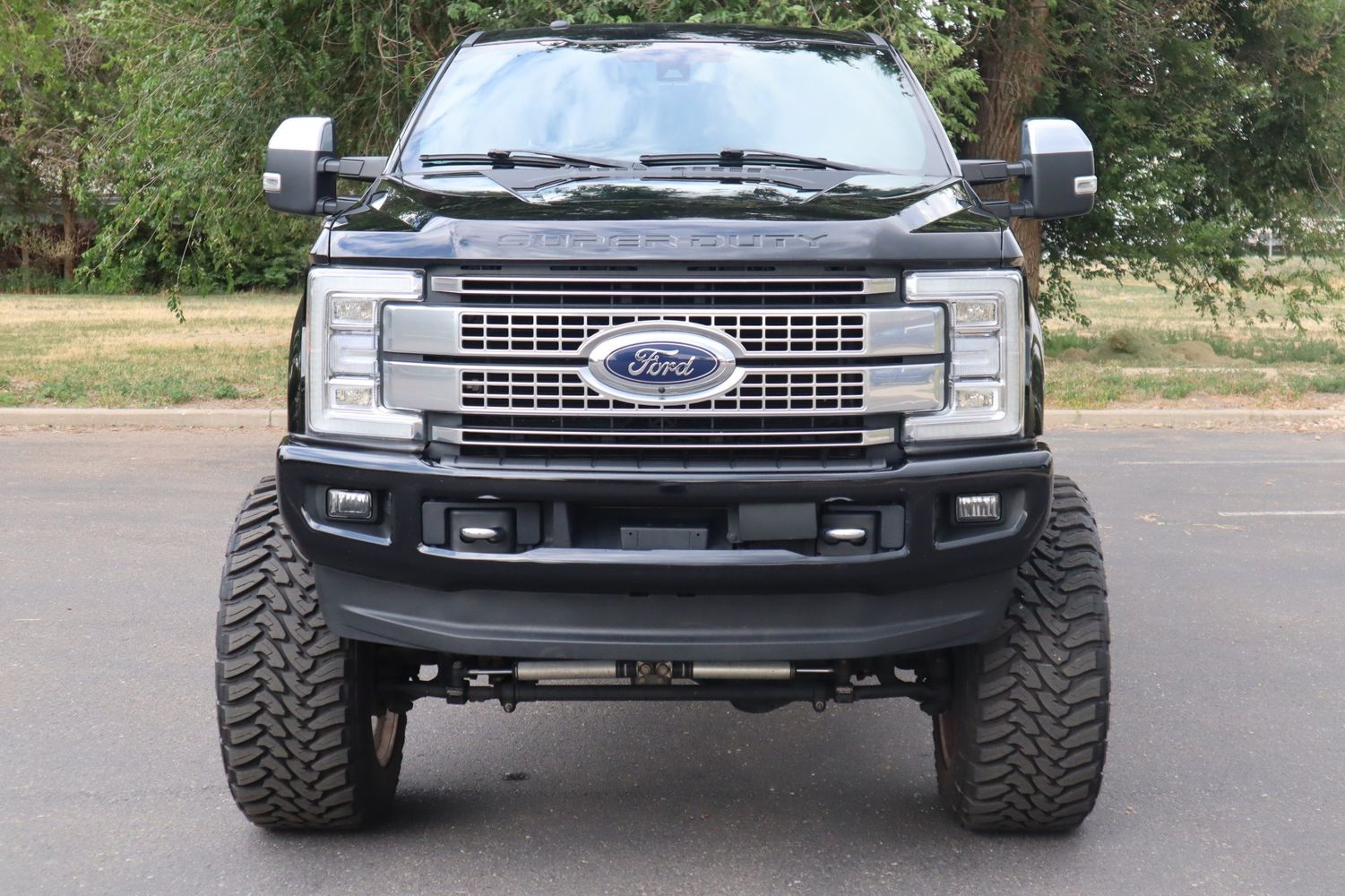 2017 Ford F-250 Super Duty Platinum | Victory Motors of Colorado