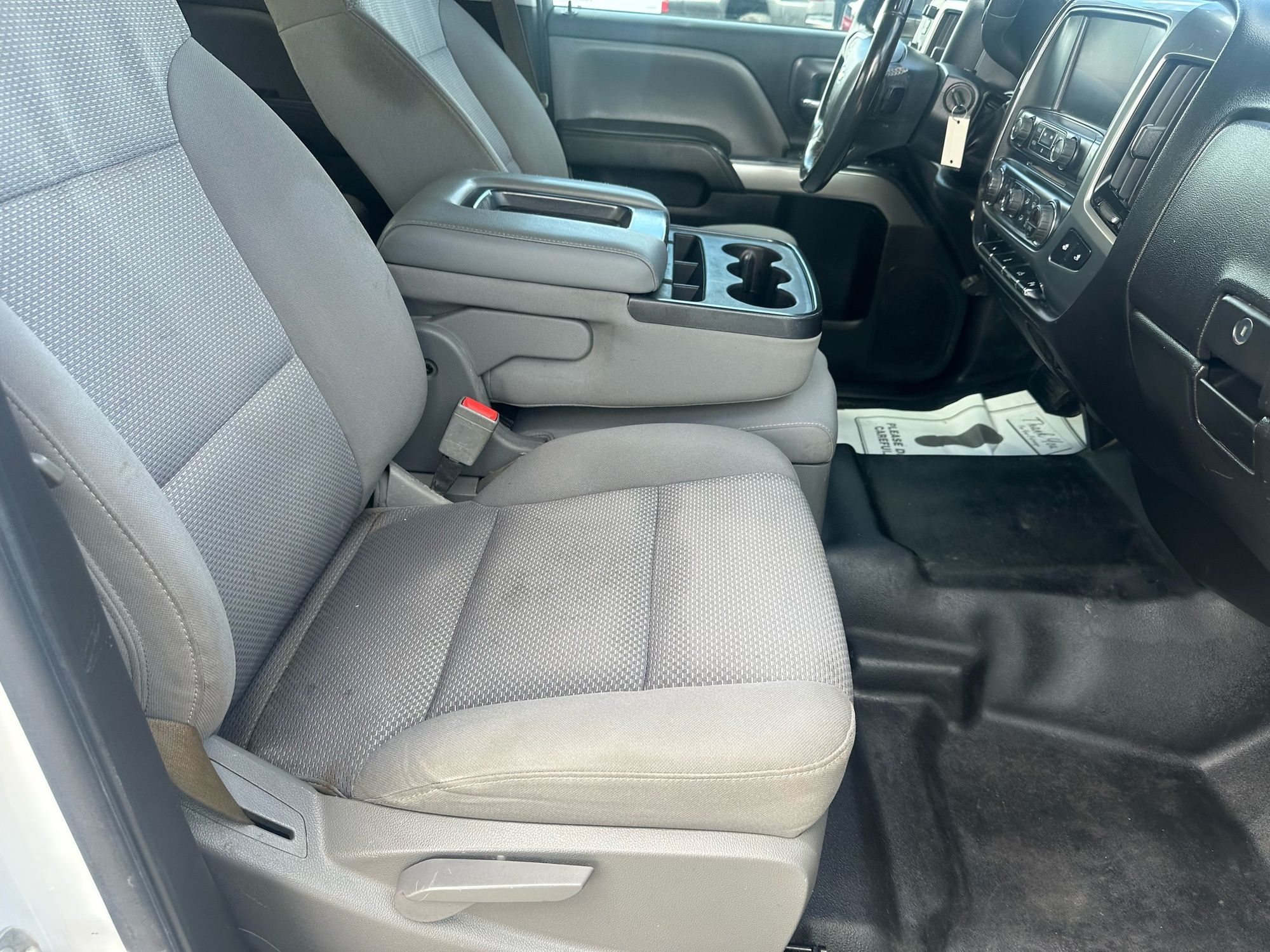 2015 Chevrolet Silverado 2500HD LT photo 15
