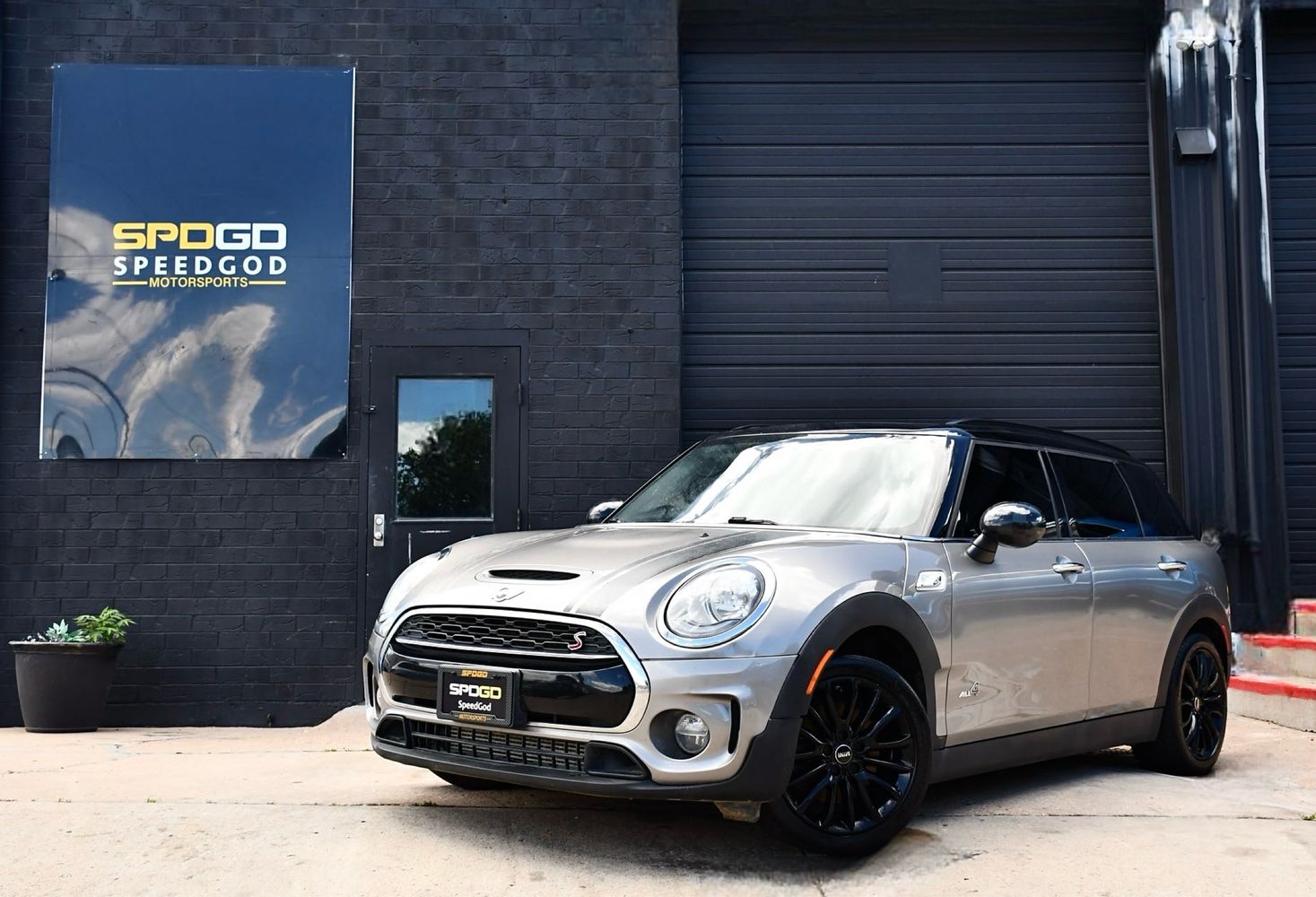 2018 MINI Clubman Cooper S ALL4's photo