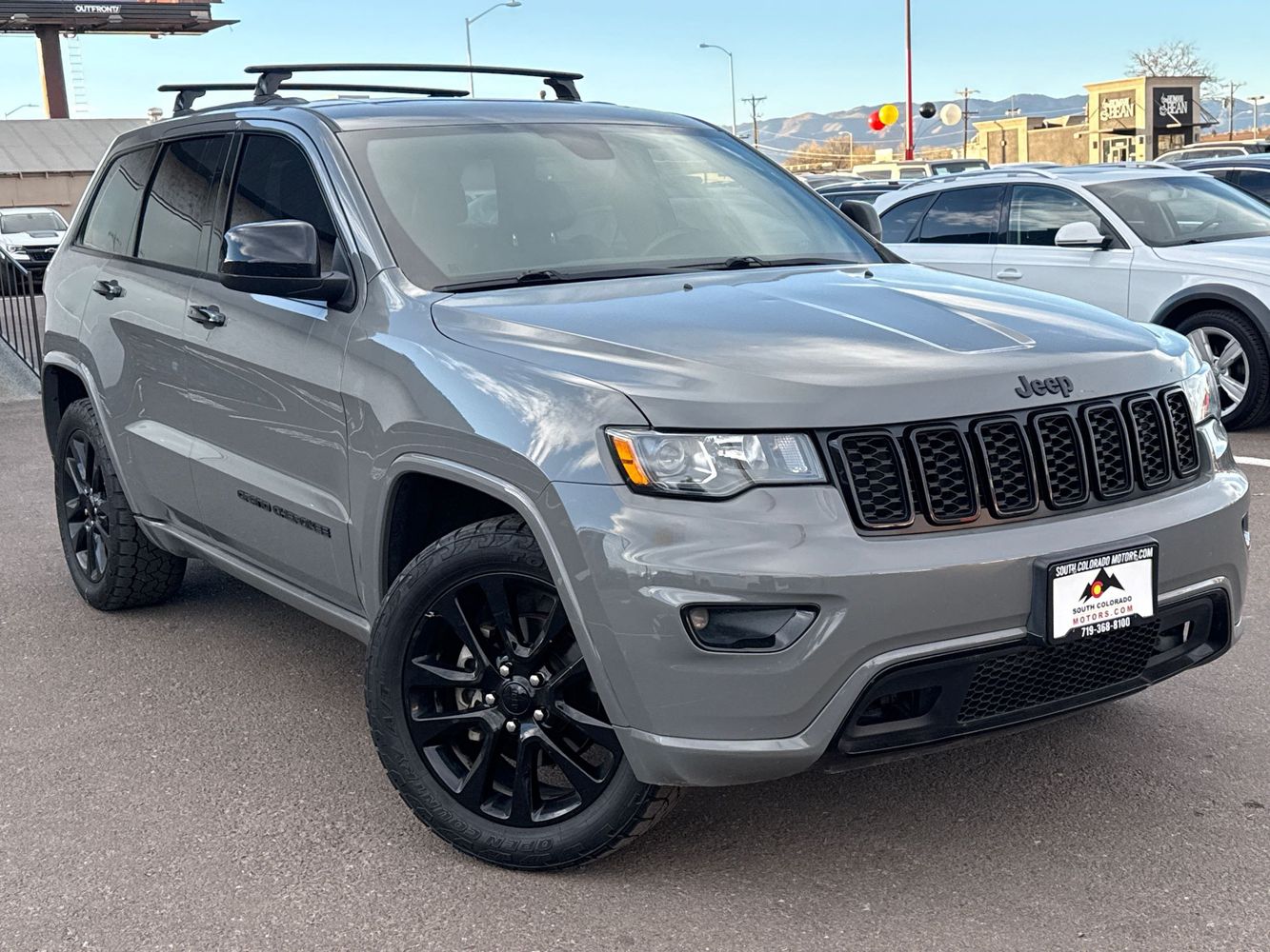 2019 Jeep Grand Cherokee Altitude's photo