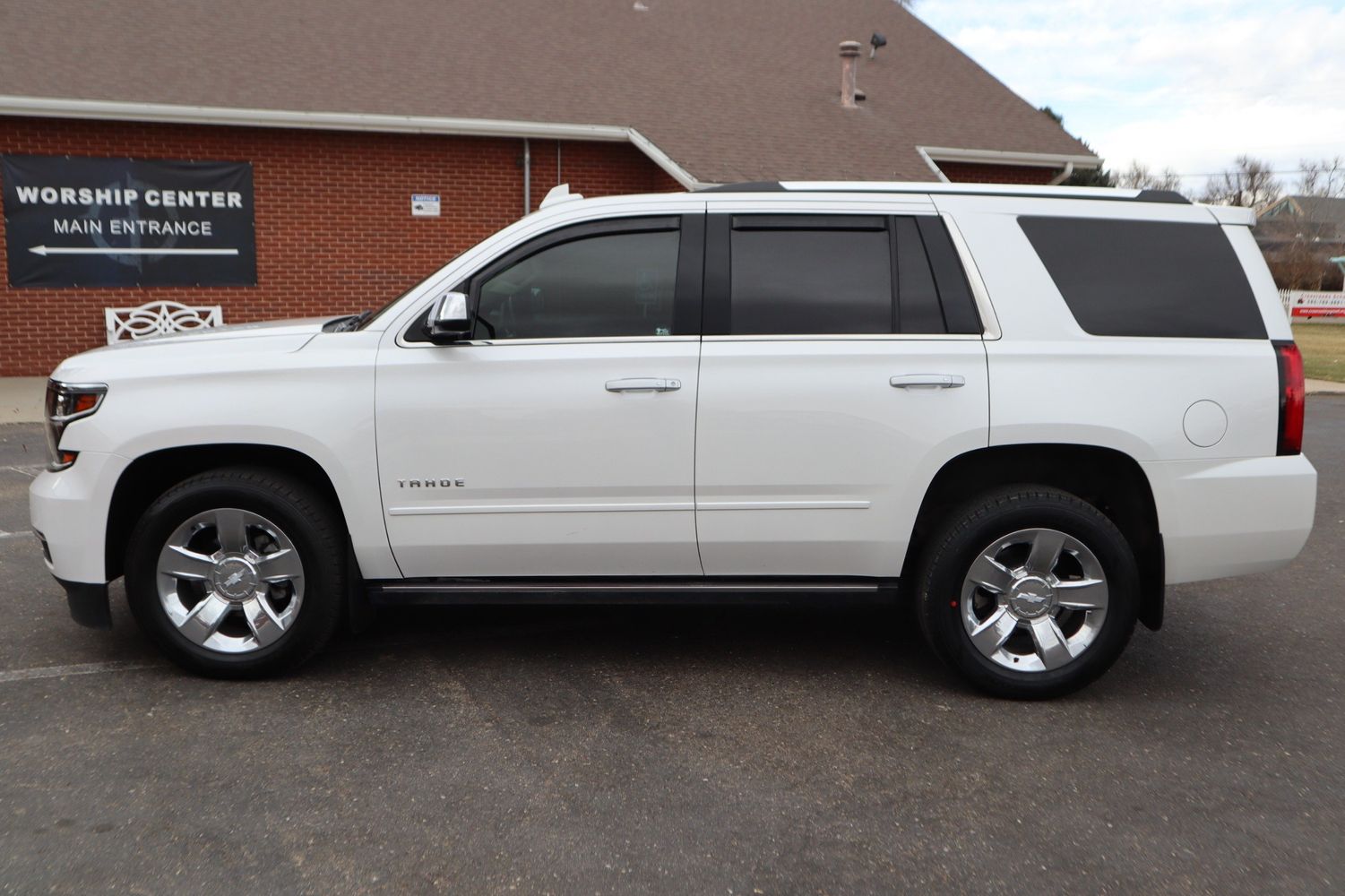 2019 Chevrolet Tahoe Premier | Victory Motors of Colorado