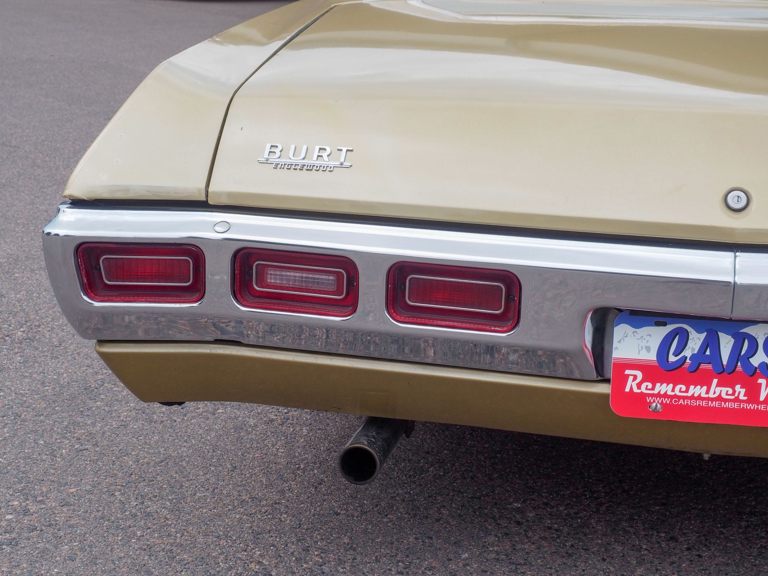 1969 Chevrolet Impala Gold 350