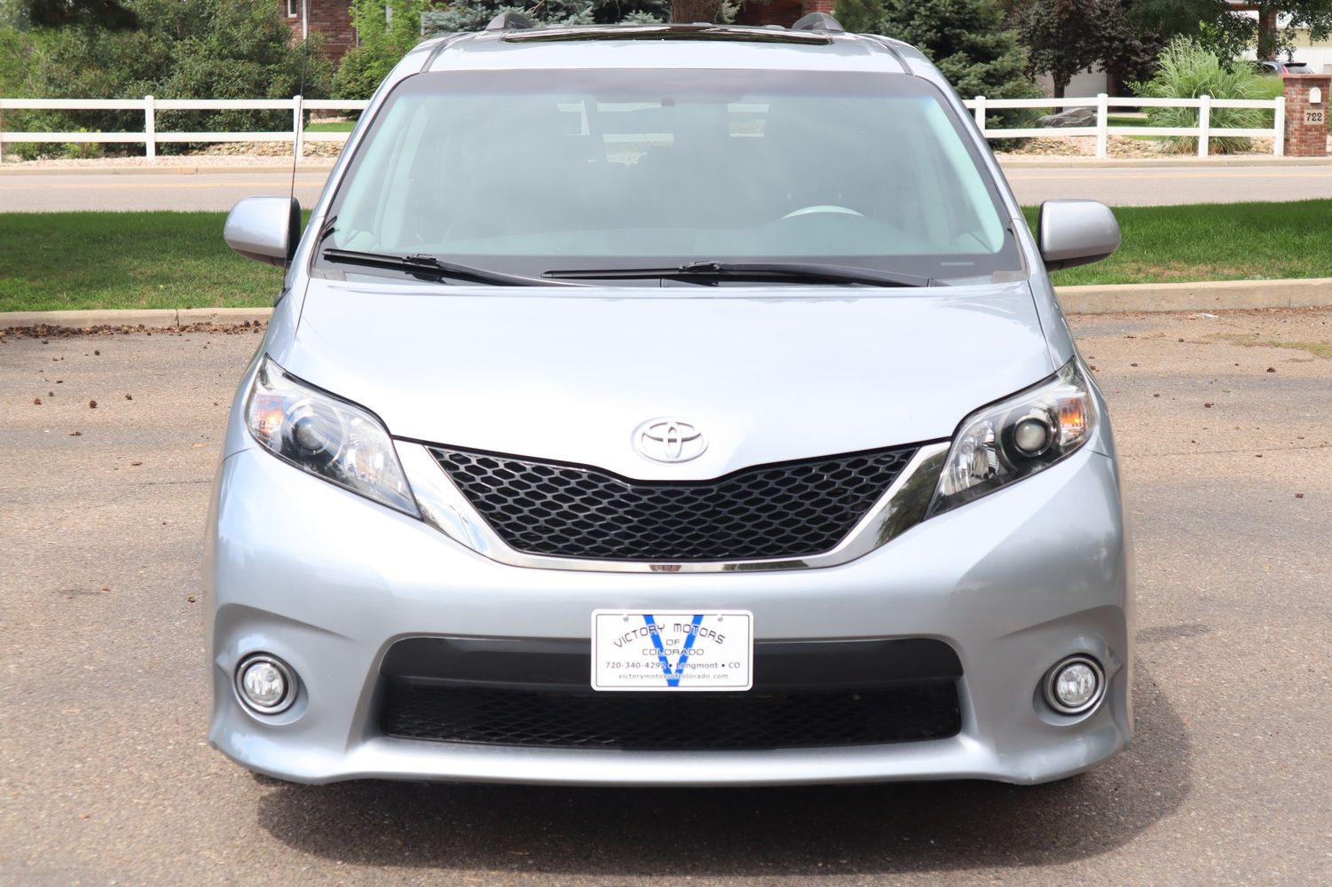 2011 Toyota Sienna SE 8-Passenger | Victory Motors of Colorado
