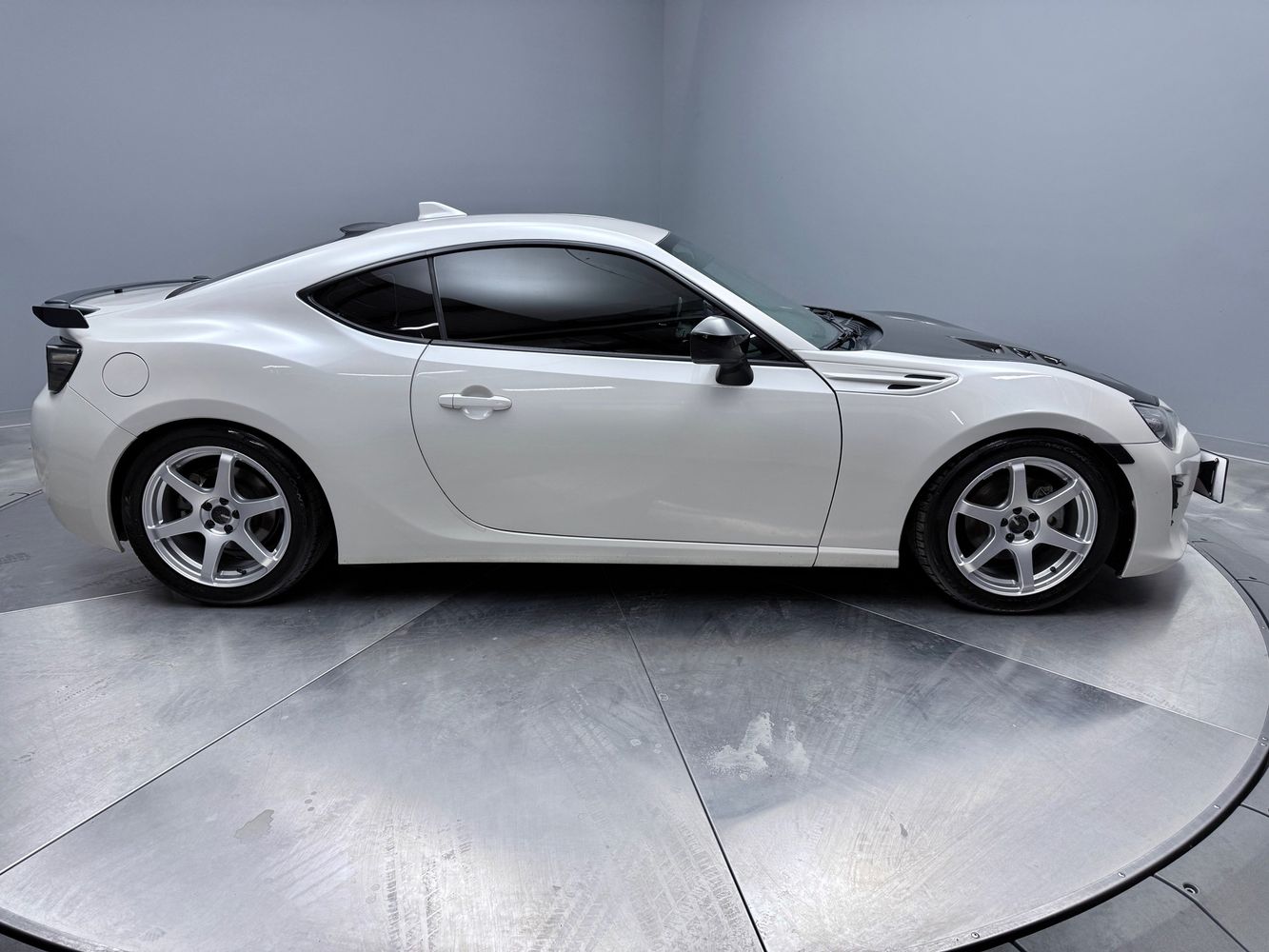 2018 Toyota GR86 GT photo 4