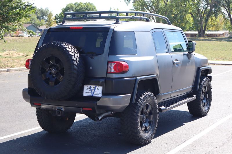 2007 Toyota FJ Cruiser Photos