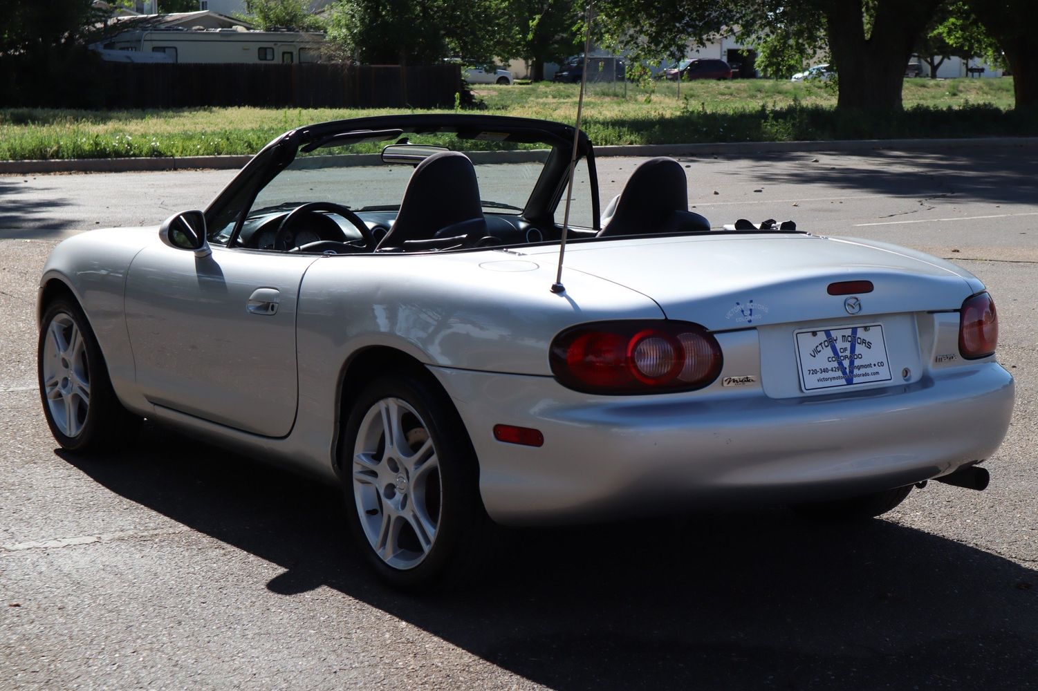 2004 Mazda MX-5 Miata Cloth | Victory Motors of Colorado