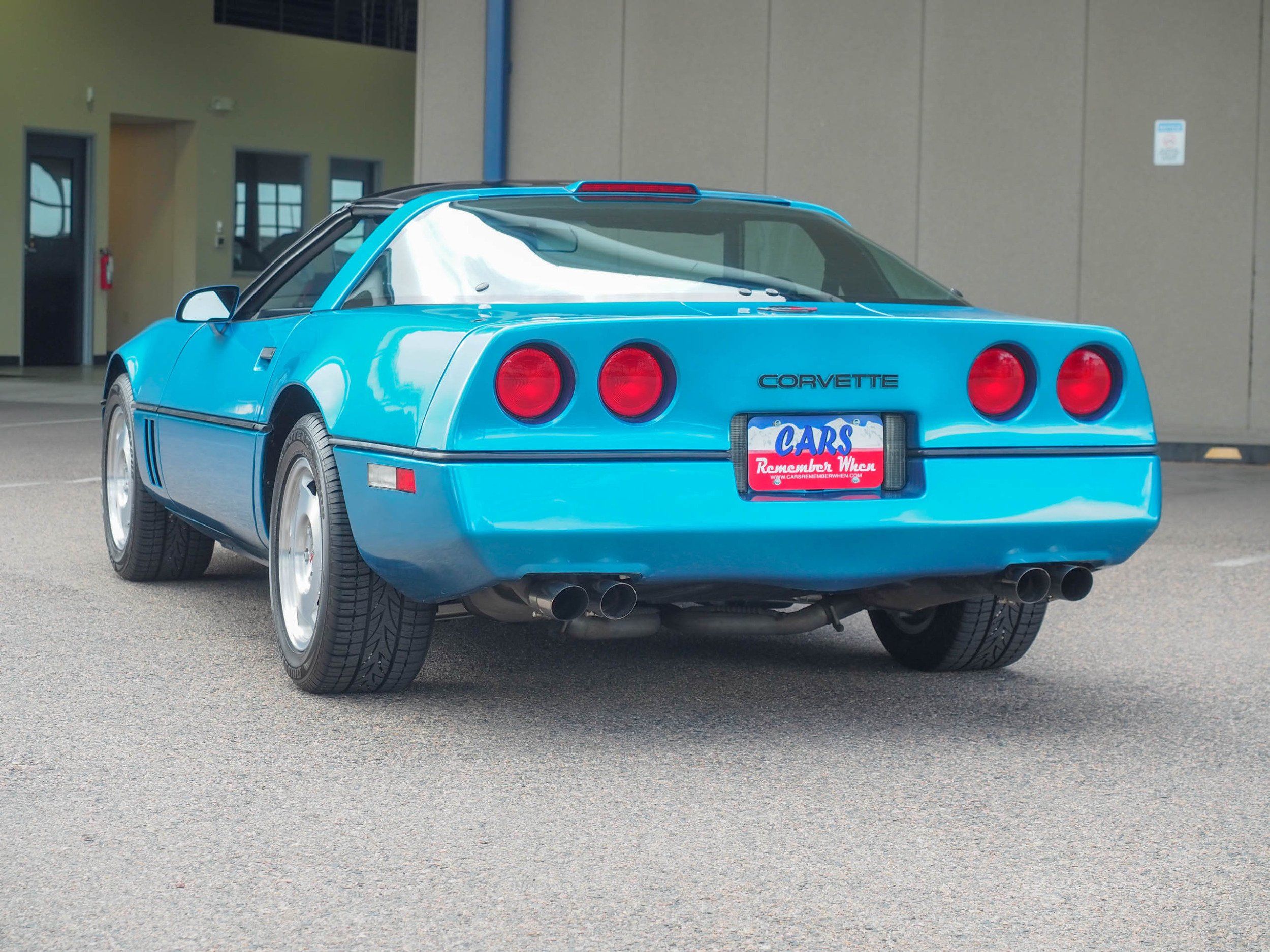 1988 Chevrolet Corvette Blue Coupe