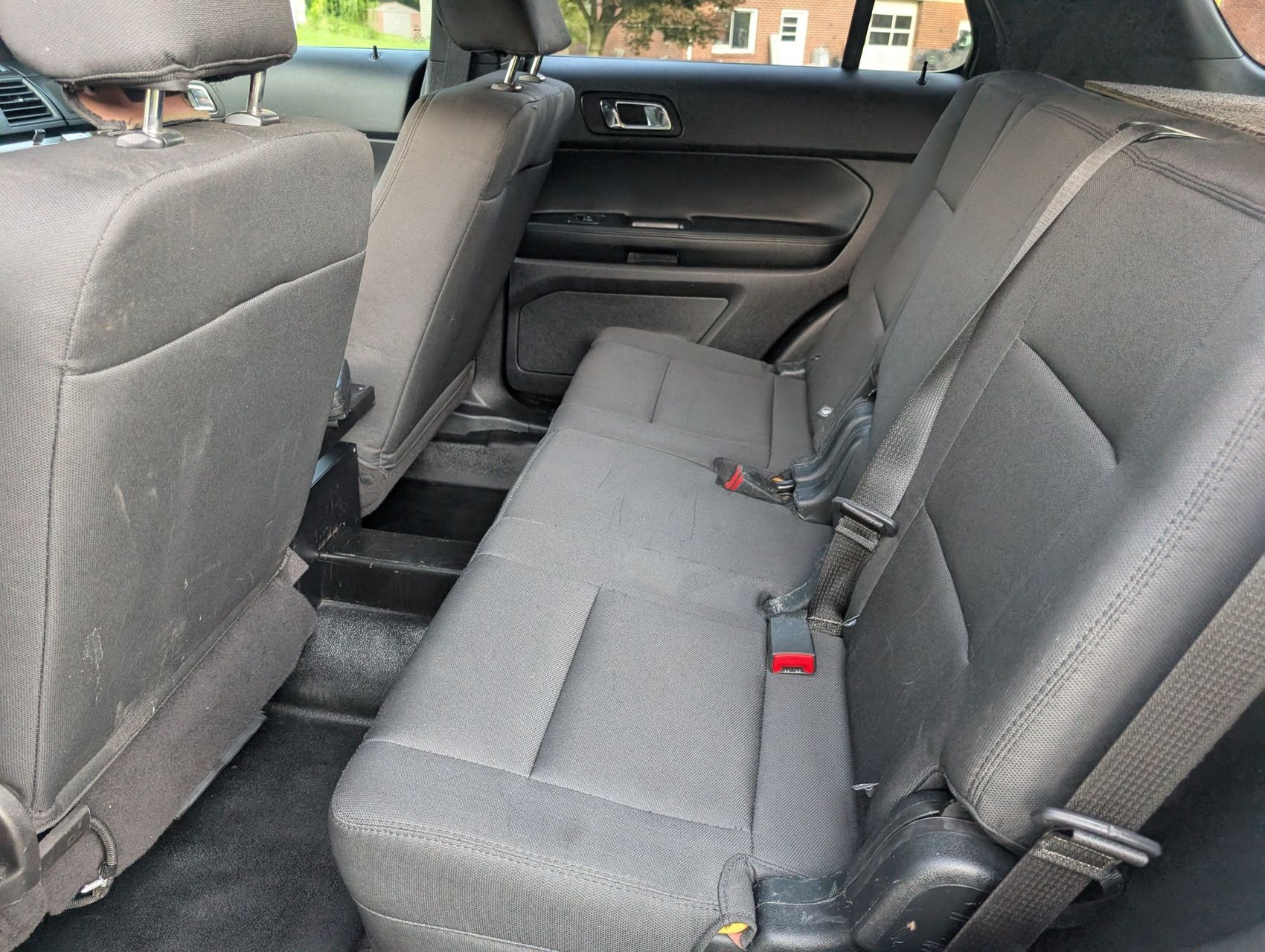 2018 Ford Explorer 33