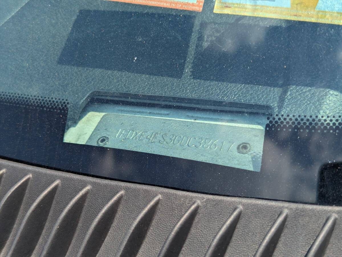 2016 Ford E-Series 53