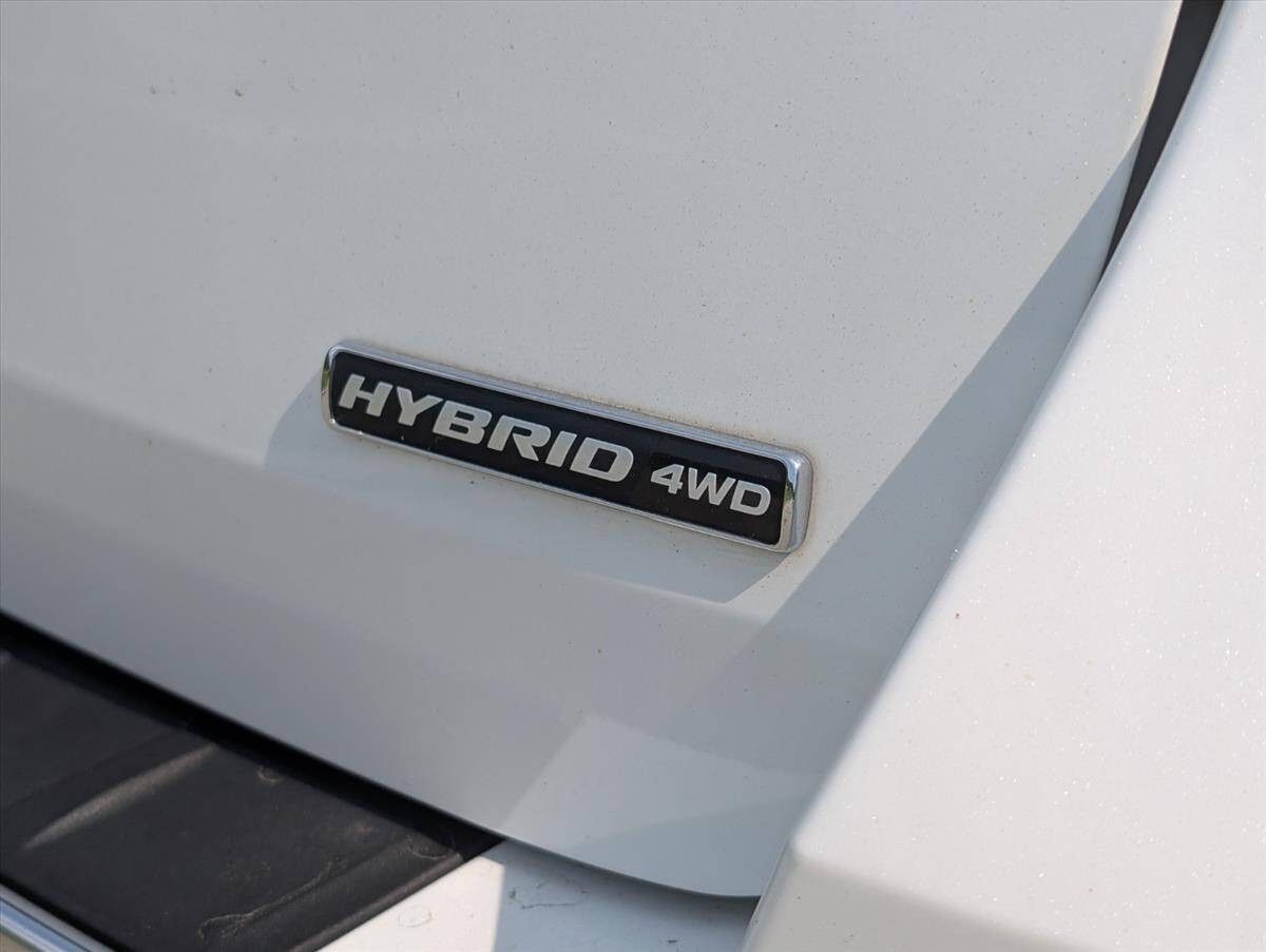 2020 Ford Explorer Hybrid Limited photo 16