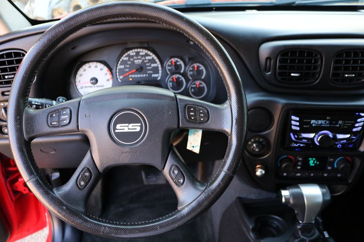 2006 Chevrolet TrailBlazer SS | Victory Motors of Colorado