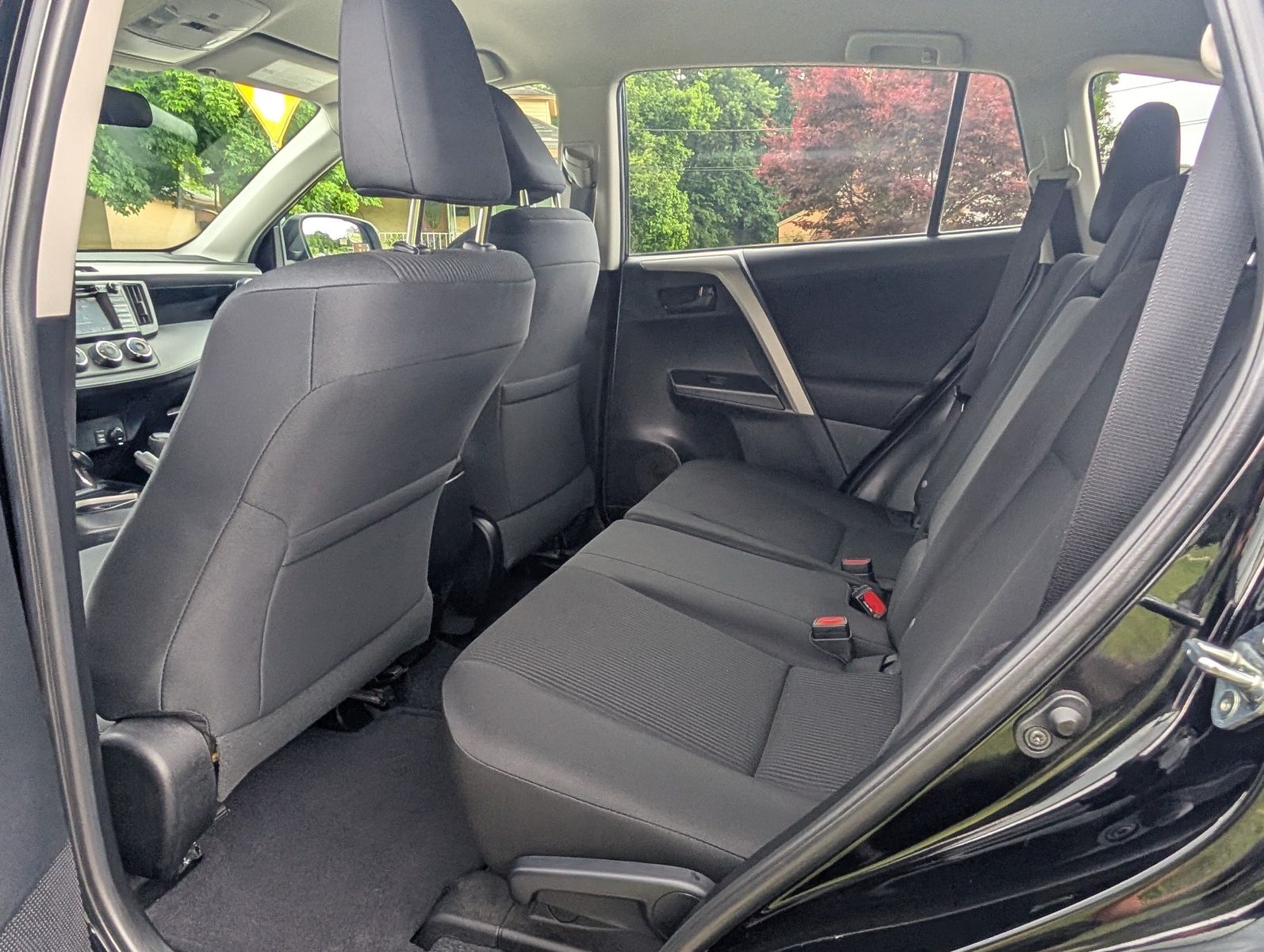 2017 Toyota RAV4 59