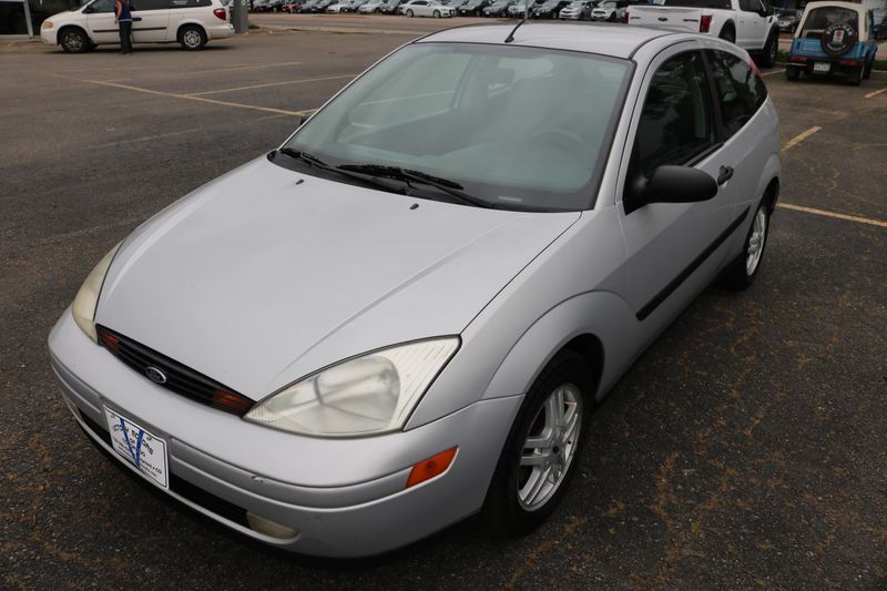2000 Ford Focus ZX3 | Victory Motors of Colorado