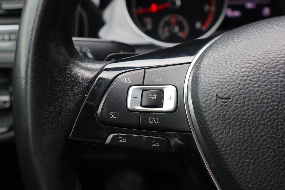 2017 Volkswagen Golf SportWagen TSI SEL