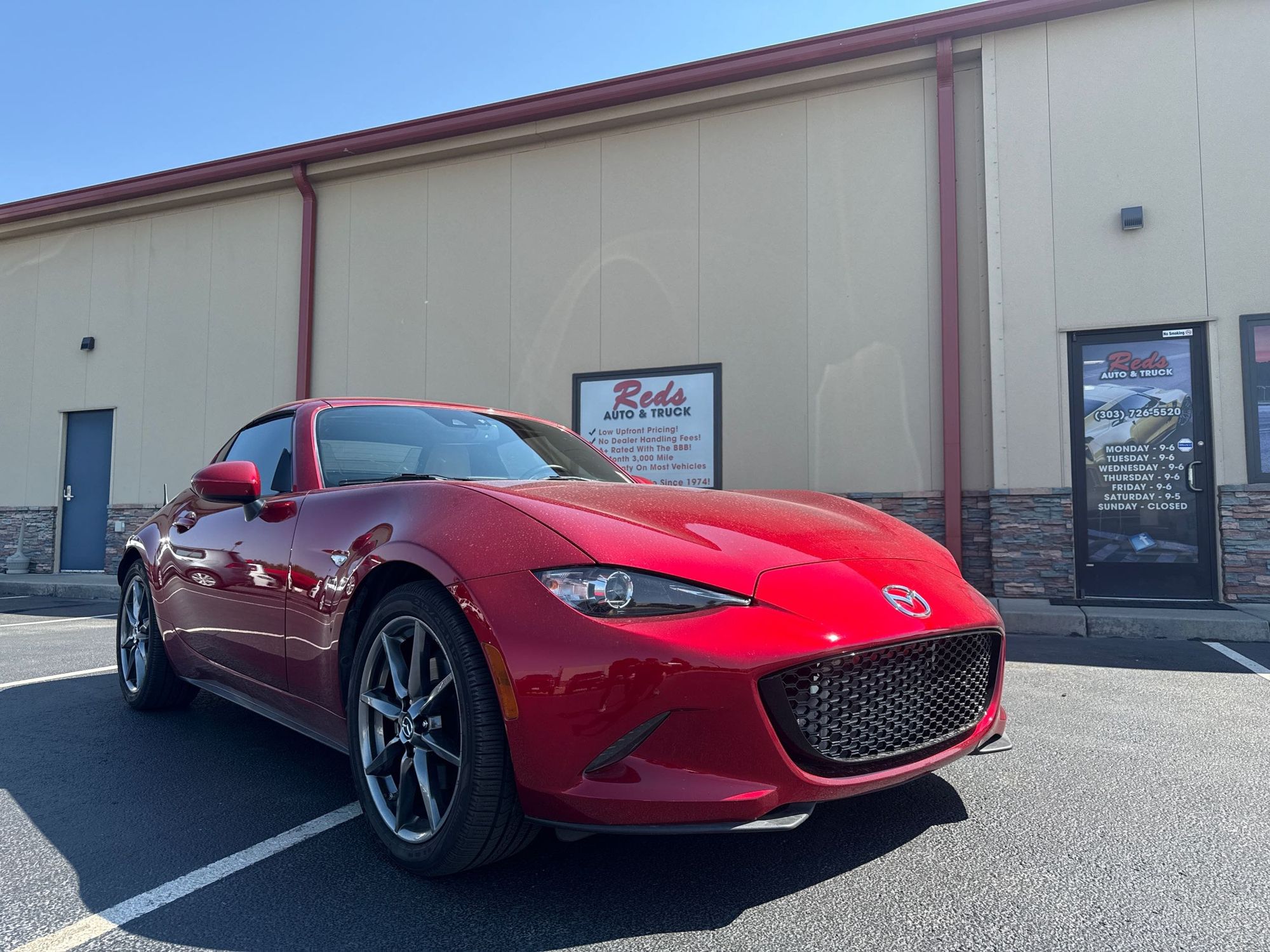 2019 Mazda MX-5 Miata Miata RF Grand Touring photo 2
