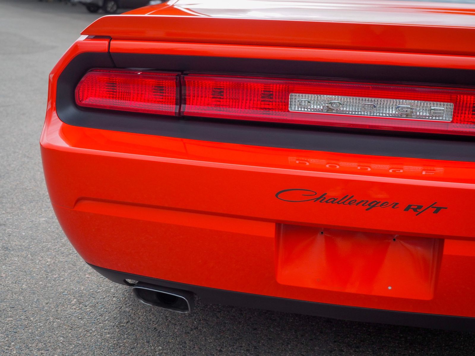 2010 Dodge Challenger 23