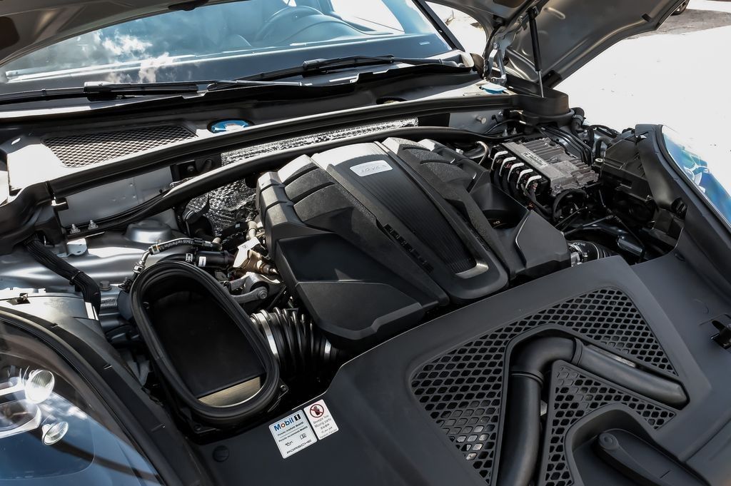 2021 Porsche Macan S - Photo 58
