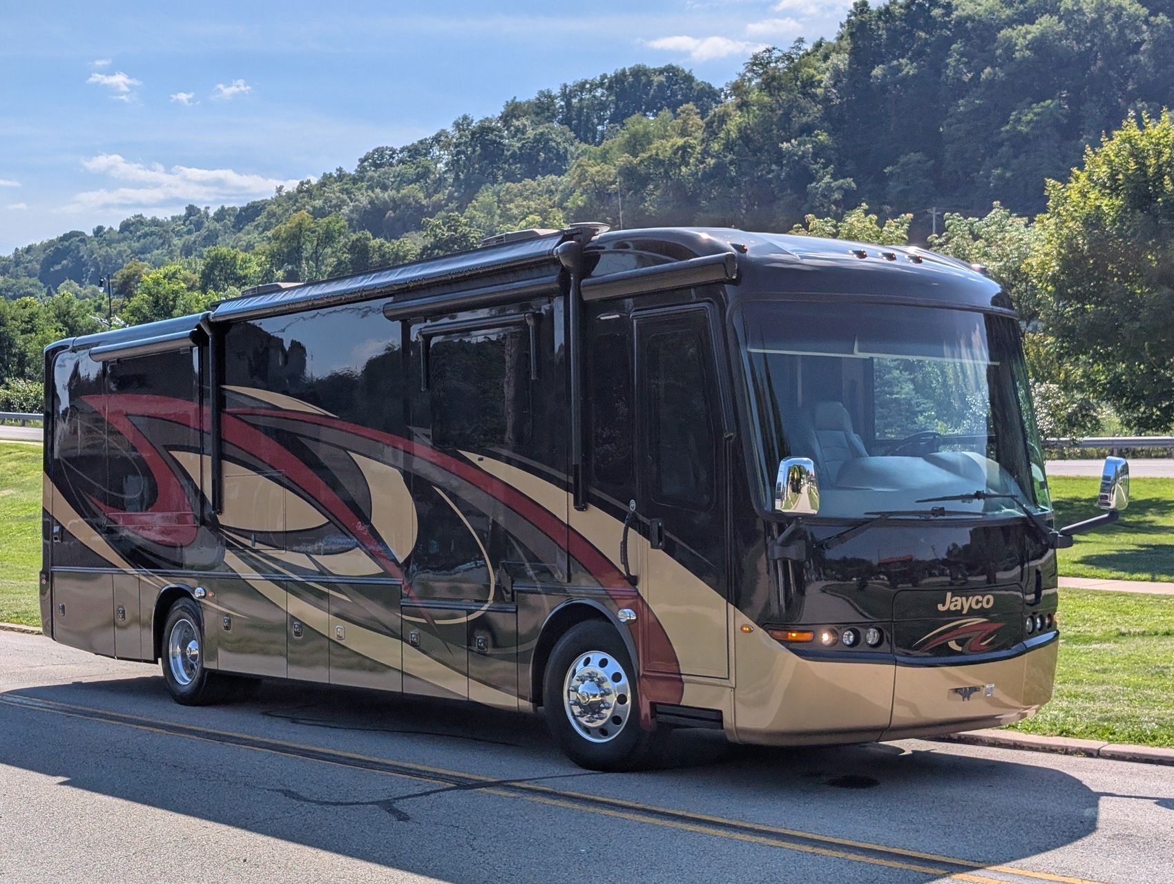 2019 Jayco Embark 207