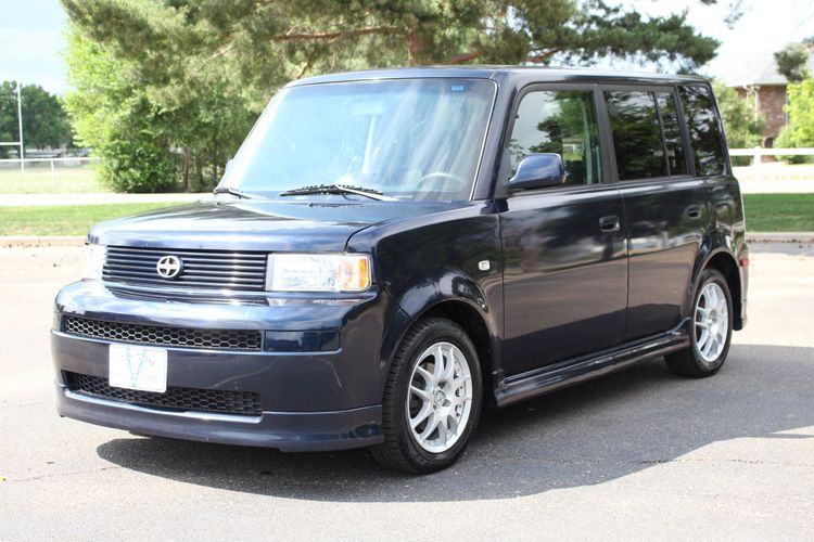 Scion xb 2006