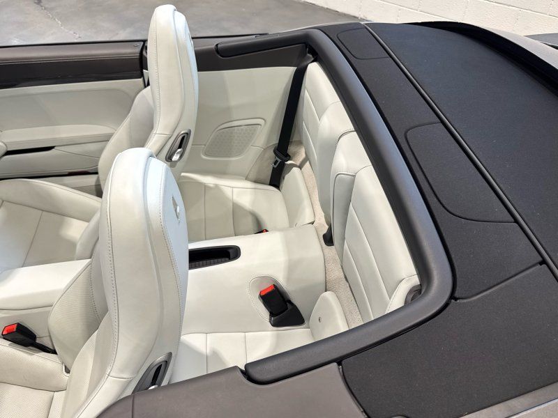 2015 Porsche 911 Turbo S, photo 30