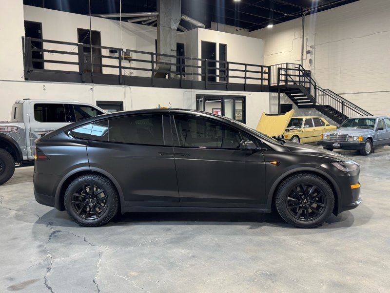 2022 Tesla Model X Plaid, photo 6