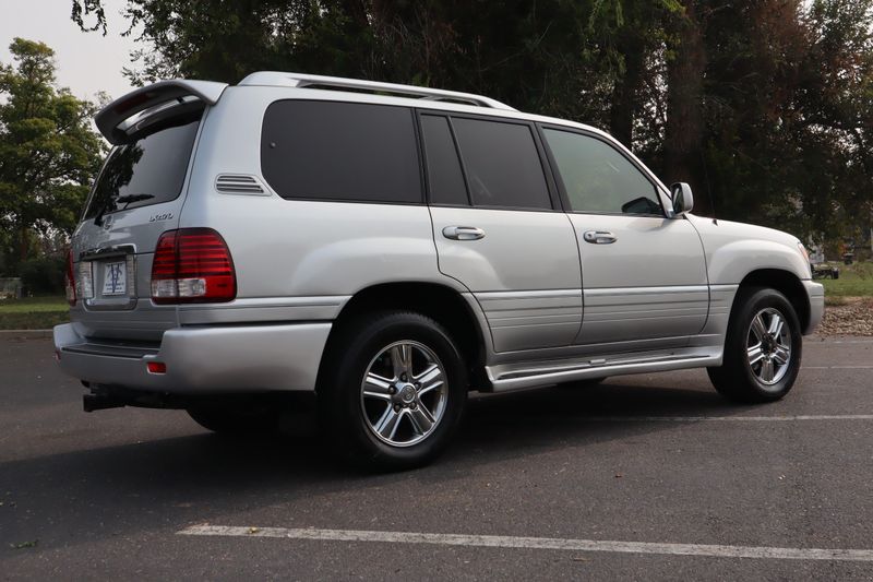 2006 Lexus LX 470 Base | Victory Motors of Colorado