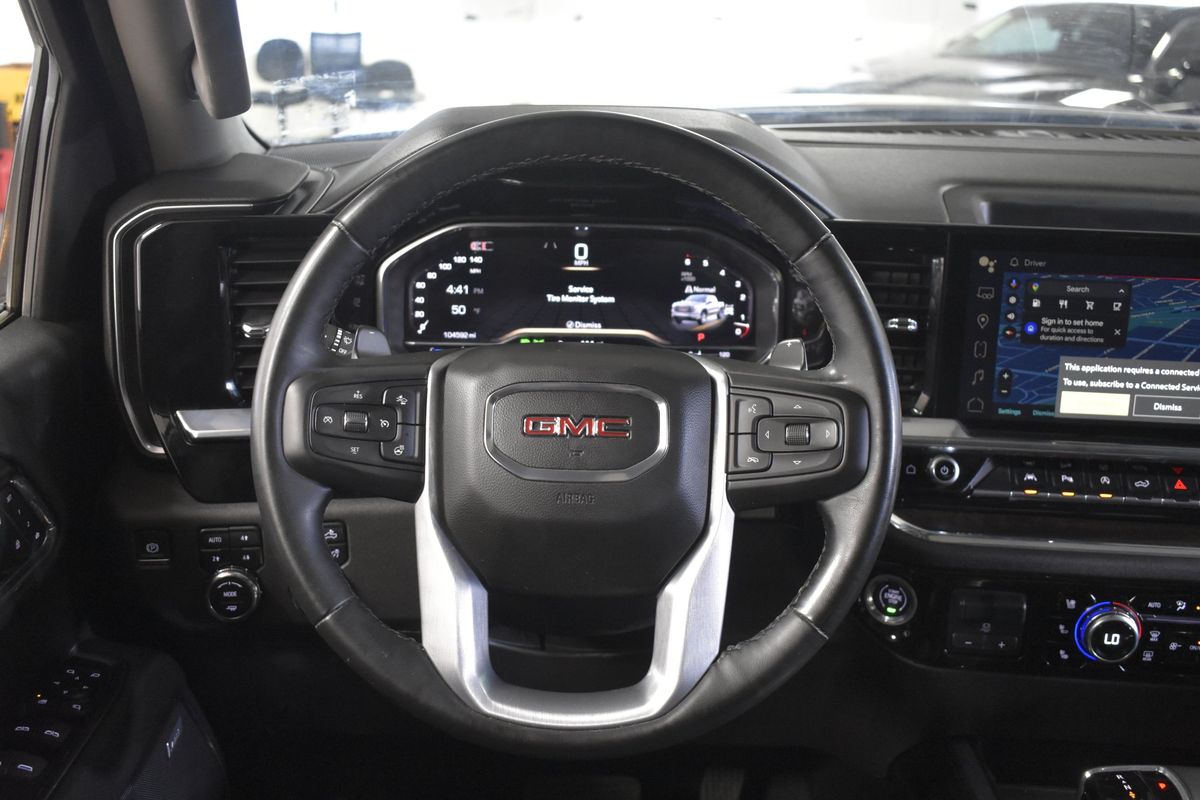 2024 GMC Sierra 1500 4WD Crew Cab Short Box SLT