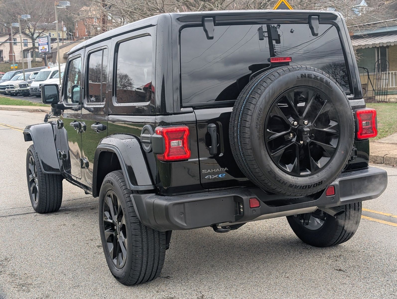 2025 Jeep Wrangler 4xe 7