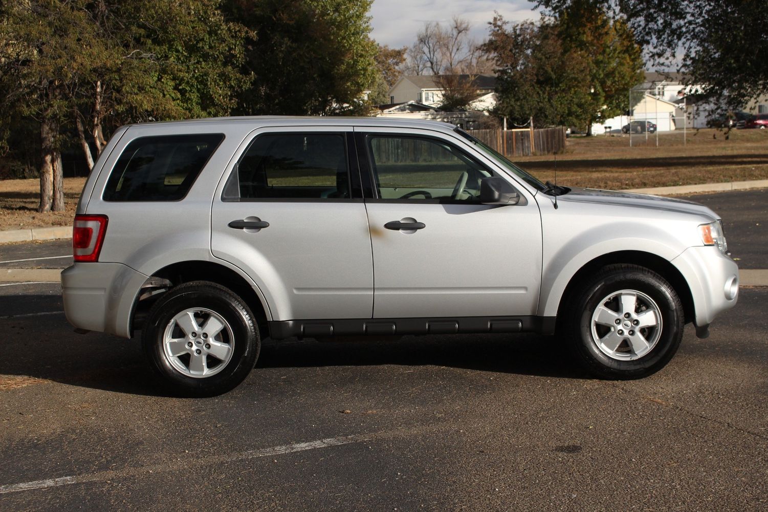 2009 Ford Escape XLS | Victory Motors of Colorado