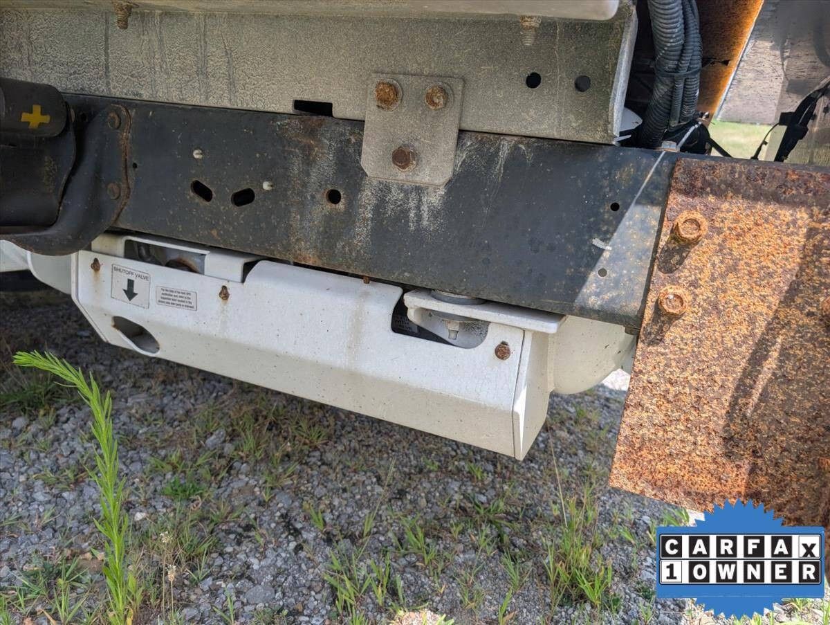 2019 Ford E-Series Chassis 26